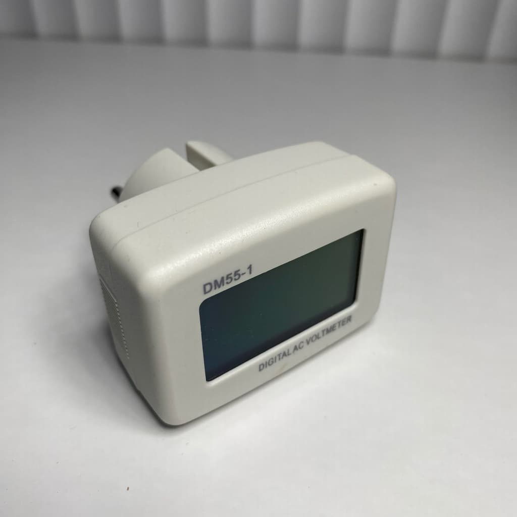 Voltmeter Digital AC DM55-1 Colok Stop Kontak 80-300V Tester Tegangan PLN 9